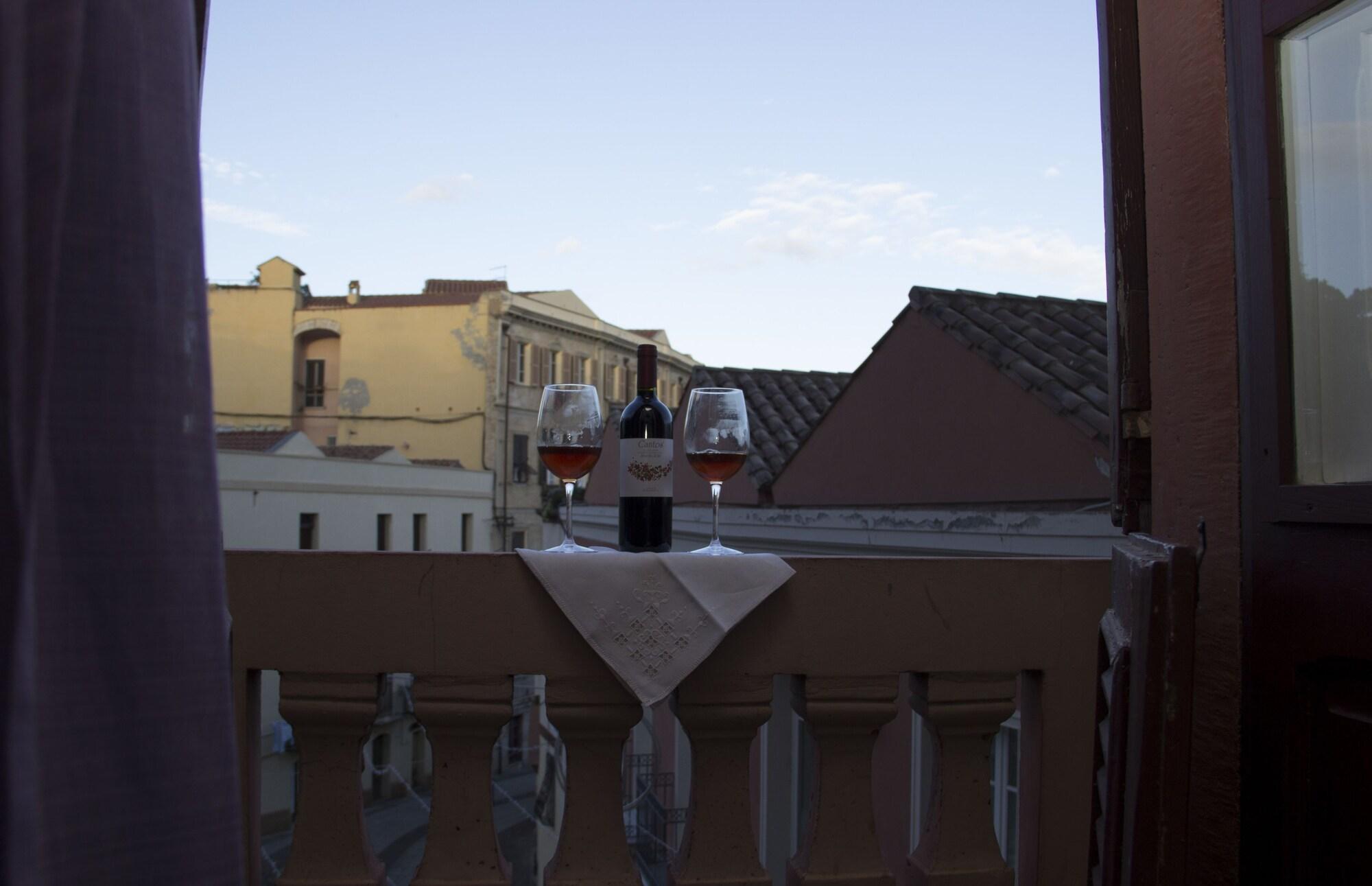 Al Bastione Di Gasthof Cagliari